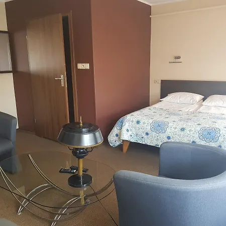 Gościnne Nocleg ze śniadaniem 3*