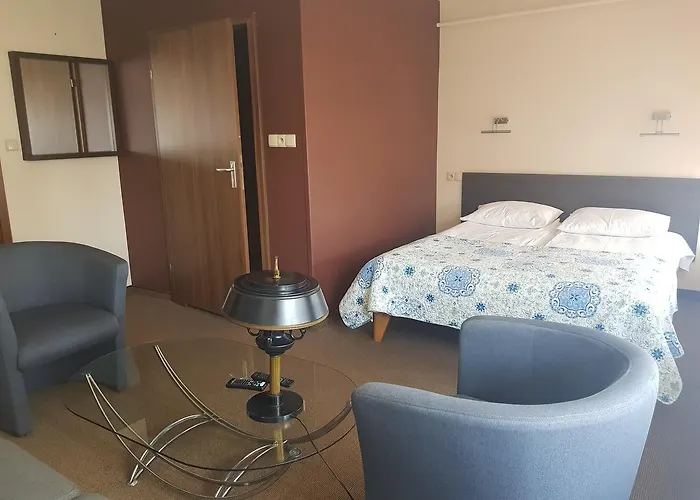 Goscinne Bed & Breakfast 3*